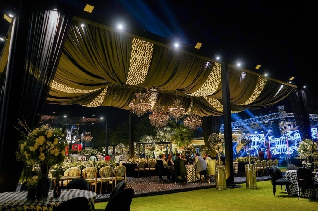 DD'S DECOR HUB - Elegant Floral Theme Decor Jodhpur